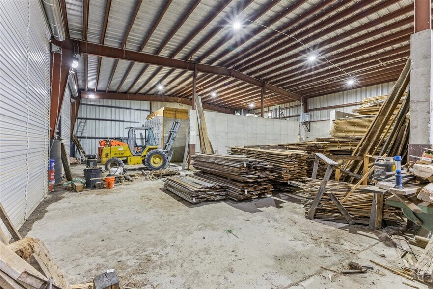 More Photos Of 11085 Baileyton Rd, Greeneville Manufacturing For Lease
