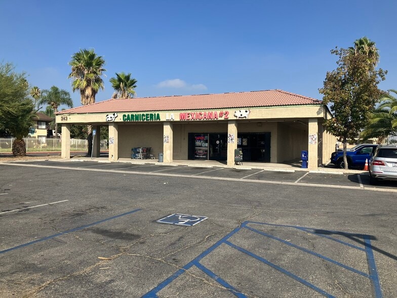 More Photos Of 333-411 Wilkerson Ave, Perris Storefront For Sale