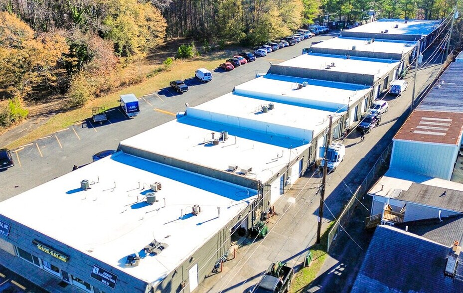 More Photos Of 5891 New Peachtree Rd, Doraville Warehouse For Lease