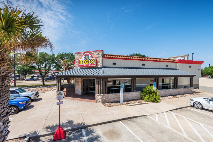 More Photos Of 12430-12434 Tomball Pky, Houston Unknown For Lease