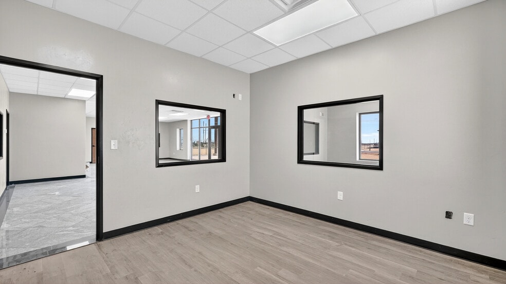 More Photos Of 16510 W Basin St, Odessa Warehouse For Sale