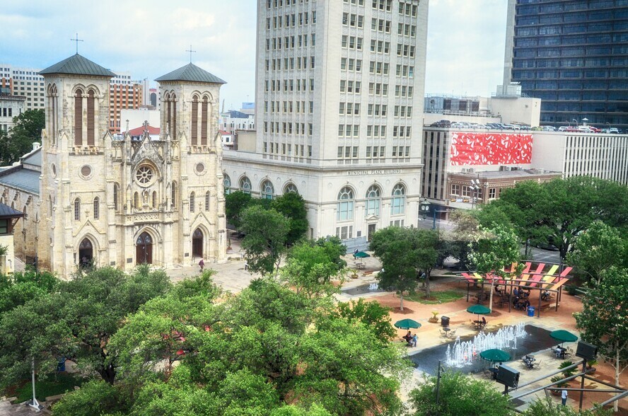 More Photos Of 126 E Main Plz, San Antonio Apartments For Sale