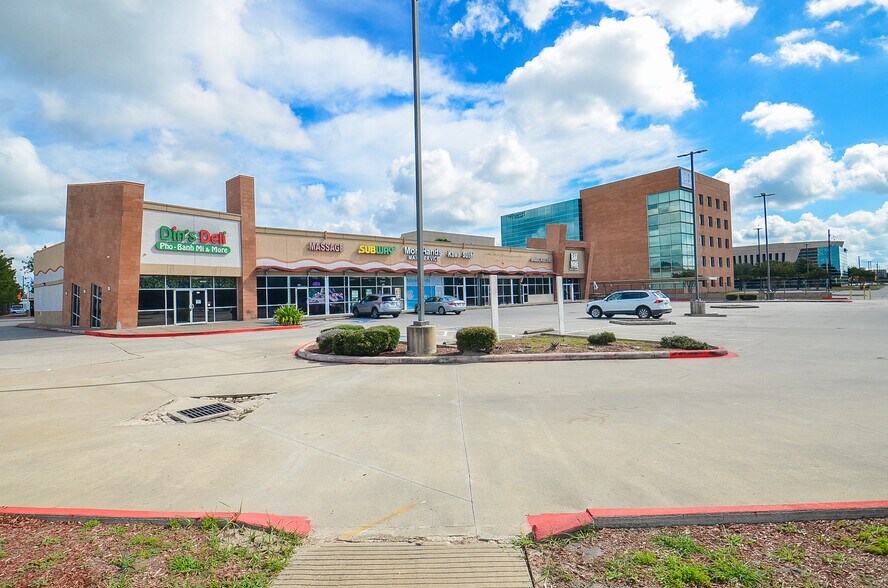 More Photos Of Beltway 8 & Gessner, Houston Unknown For Lease