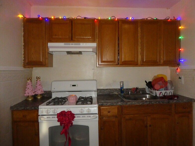 More Photos Of , Philadelphia Unknown For Sale