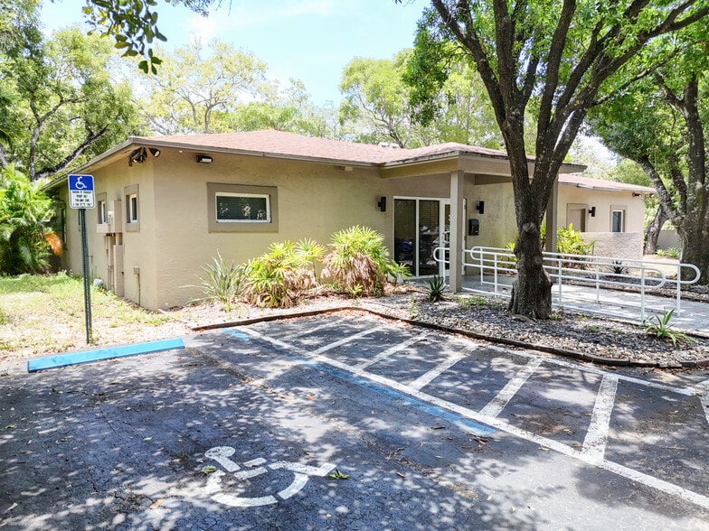 Primary Photo Of , Fort Lauderdale Office For Sale