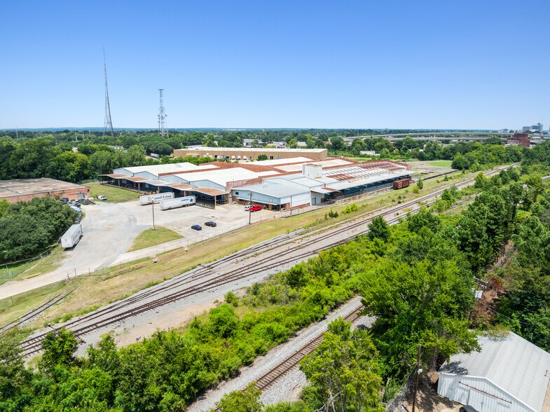 More Photos Of 2391 Levy St, Shreveport Warehouse For Lease