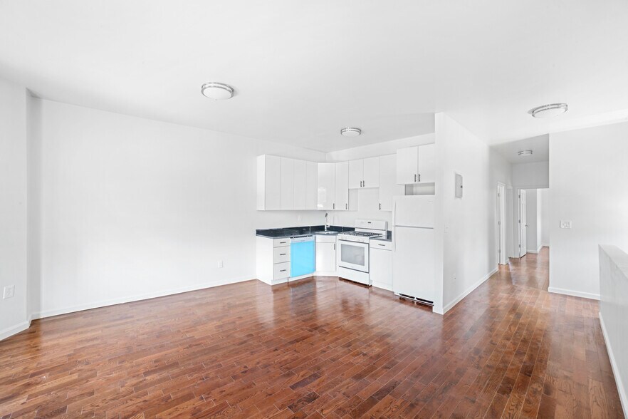 More Photos Of 1604 Van Buren St, Bronx Multifamily For Sale