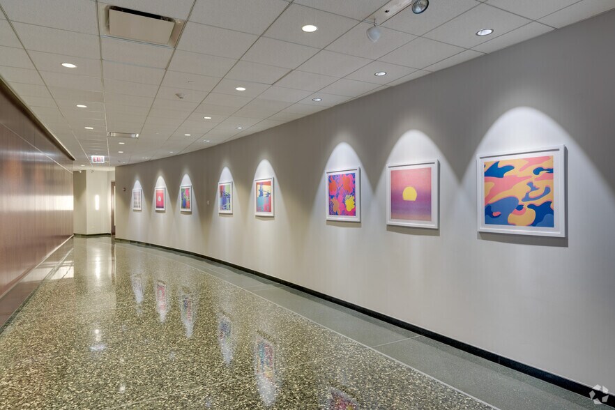 More Photos Of 3010 Highland Pky, Downers Grove Office For Lease