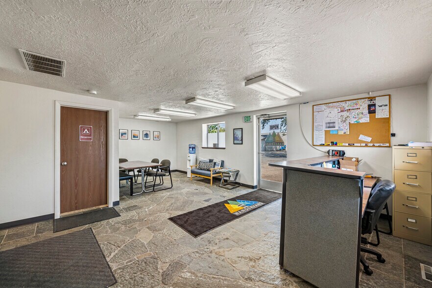 More Photos Of 971 Margaret Ave, Salt Lake City Service For Sale