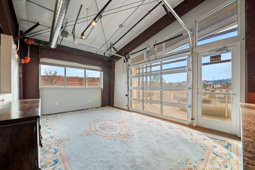 More Photos Of 6580 Holman St, Arvada Light Manufacturing For Lease