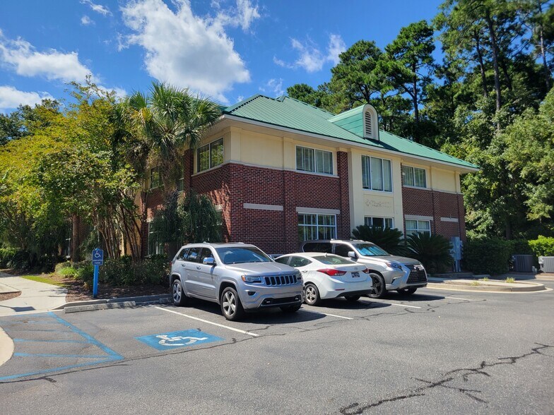 More Photos Of 3 Clark Summit Dr, Bluffton Office For Lease
