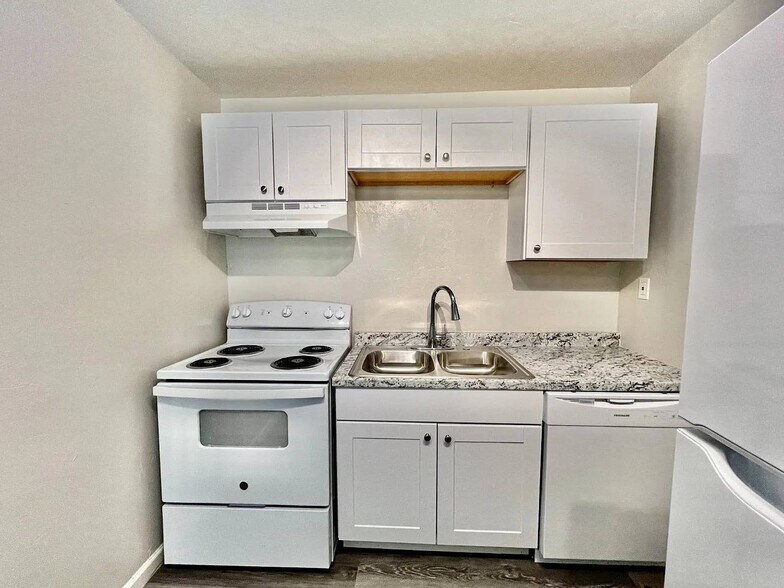 More Photos Of 3100 S Dumas Ln, Oklahoma City Apartments For Sale