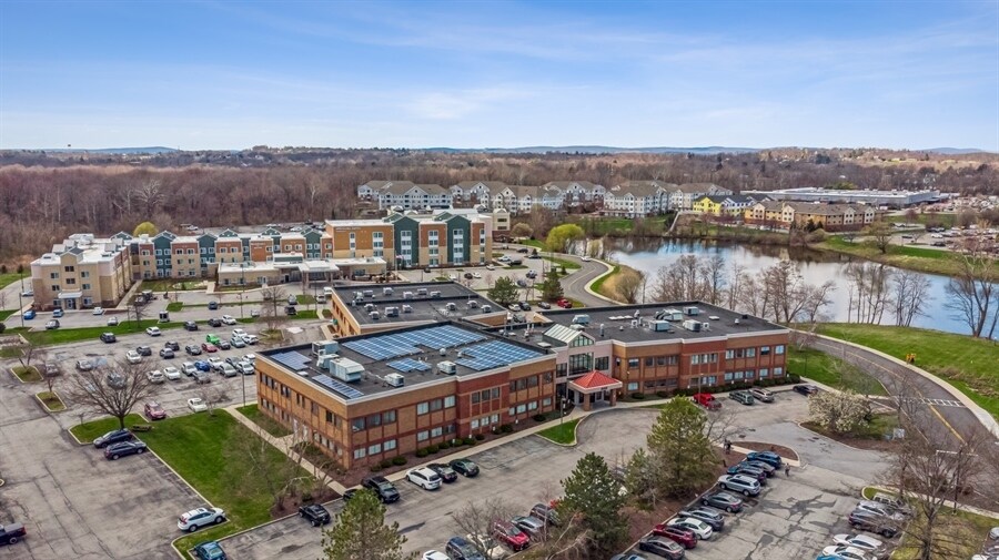 More Photos Of 400 Westage Business Center Dr, Fishkill Medical For Lease