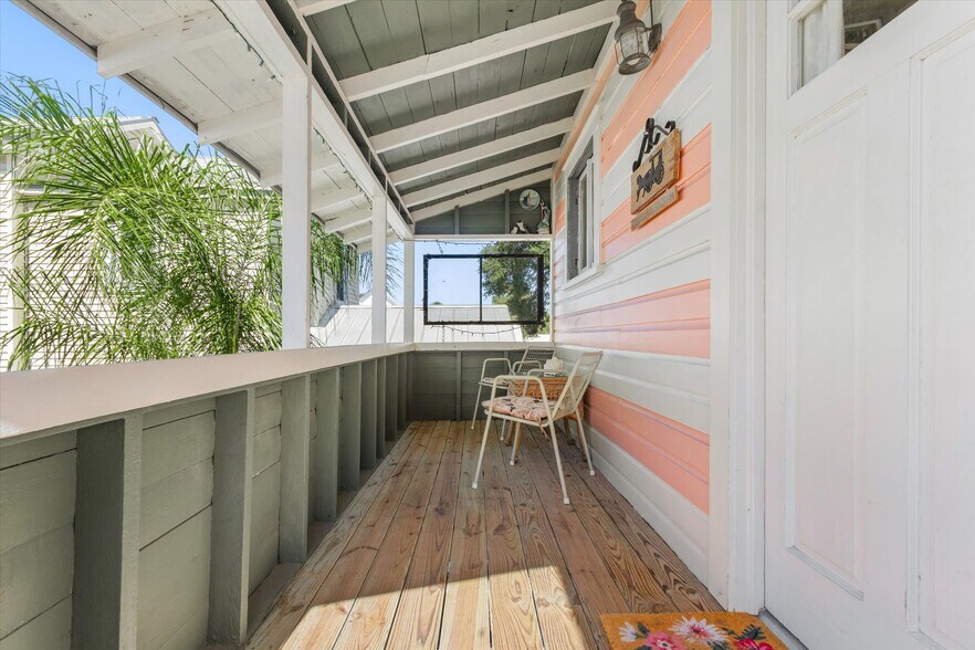 More Photos Of 16 Locust St, Saint Augustine Specialty For Sale