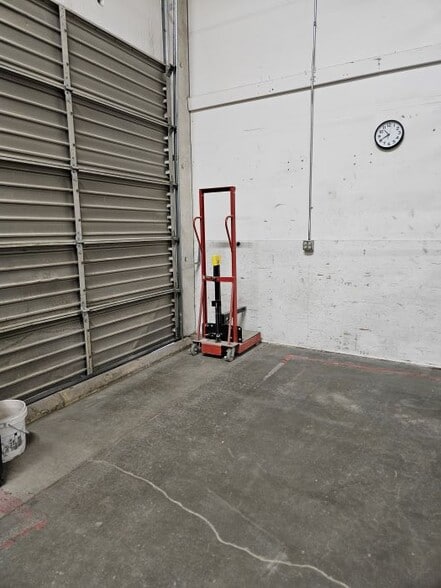 More Photos Of 966 Greg St, Sparks Warehouse For Lease