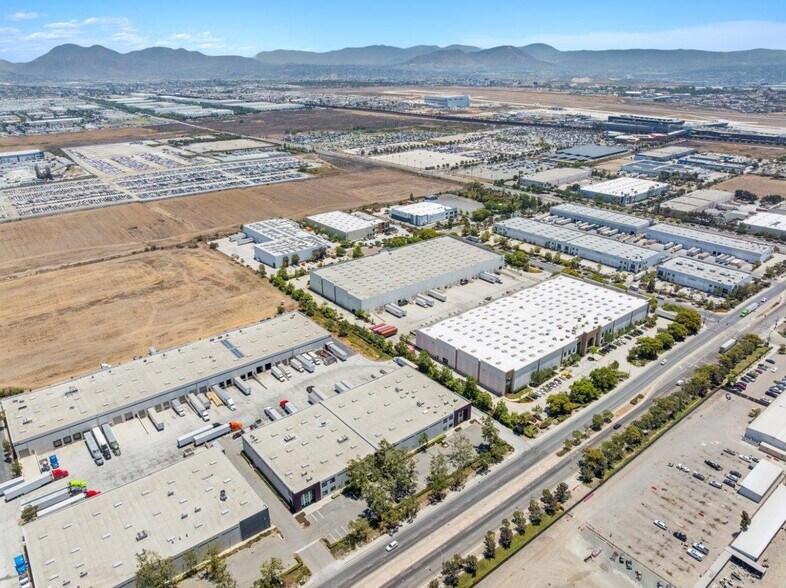 More Photos Of 2201 Britannia Blvd, San Diego Warehouse For Lease