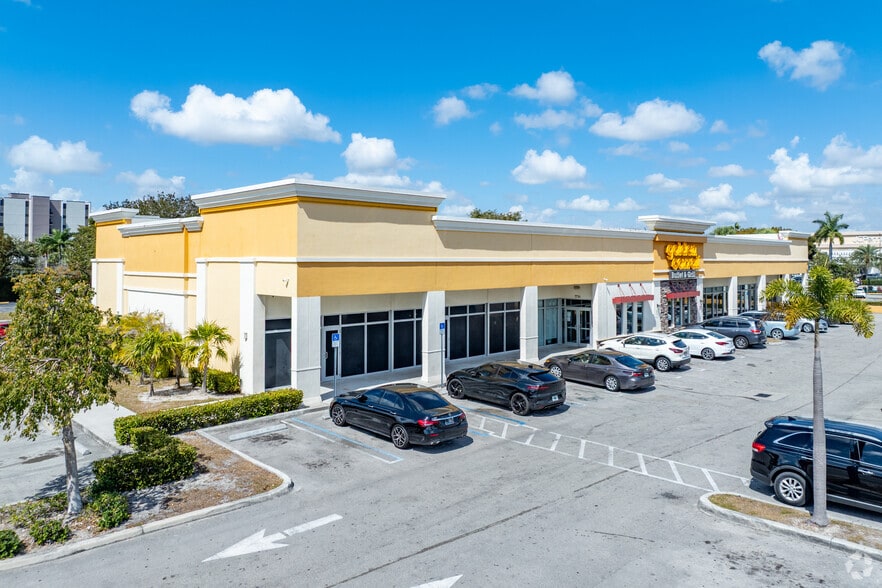More Photos Of 1700 W 49th St, Hialeah Unknown For Lease