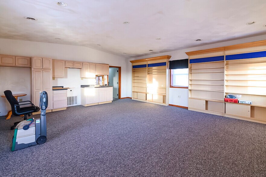 More Photos Of 12446 W State Highway 81, Beloit Industrial For Sale