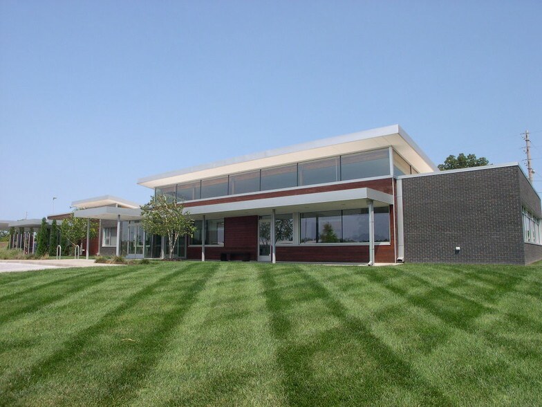 More Photos Of 2305 S Blackman Rd, Springfield Land For Sale