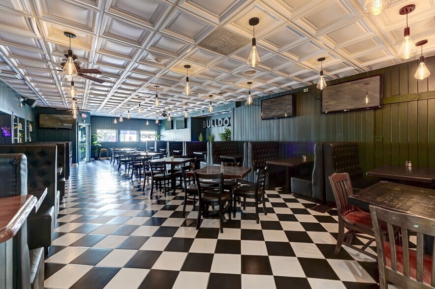 More Photos Of 3325 Ridge Rd, Lansing General Retail For Sale