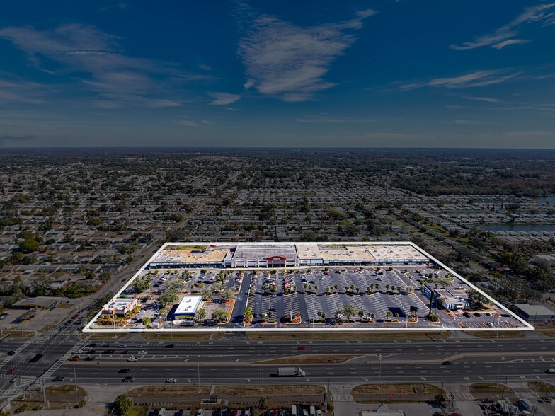 More Photos Of 3312-3440 U.S. Hwy 19, Holiday Unknown For Lease