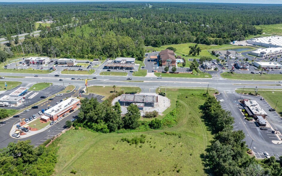 More Photos Of 6669 US-129 Hwy, Live Oak Convenience Store For Sale