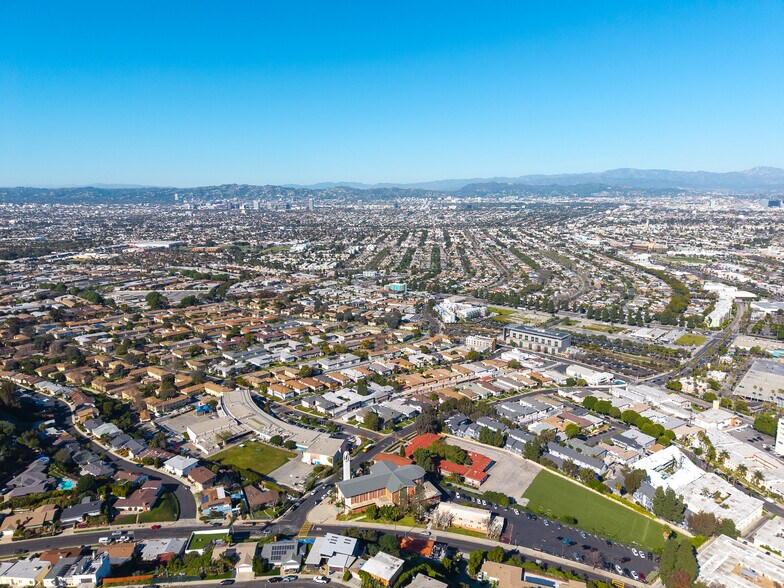 More Photos Of 4197 Marlton Ave, Los Angeles Multifamily For Sale