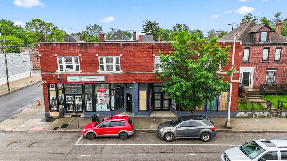 More Photos Of 2403-2409 W Broad St, Columbus Storefront Retail Residential For Sale