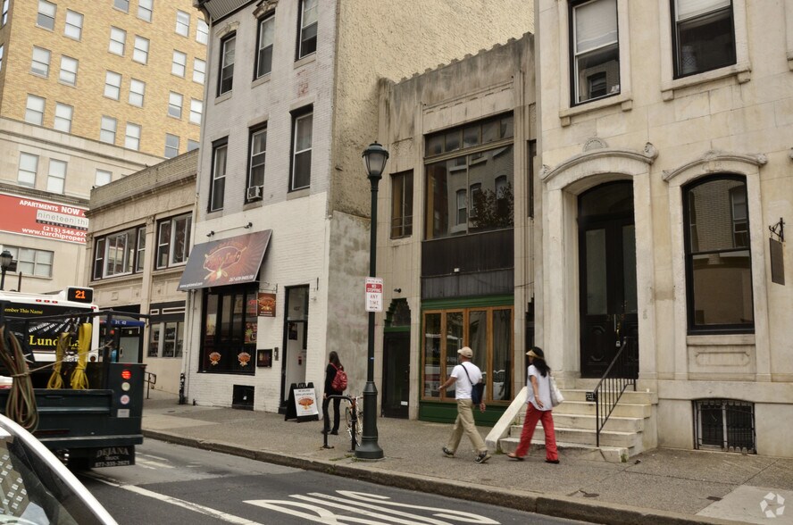 More Photos Of 2006 Chestnut St, Philadelphia Storefront Retail Office For Lease