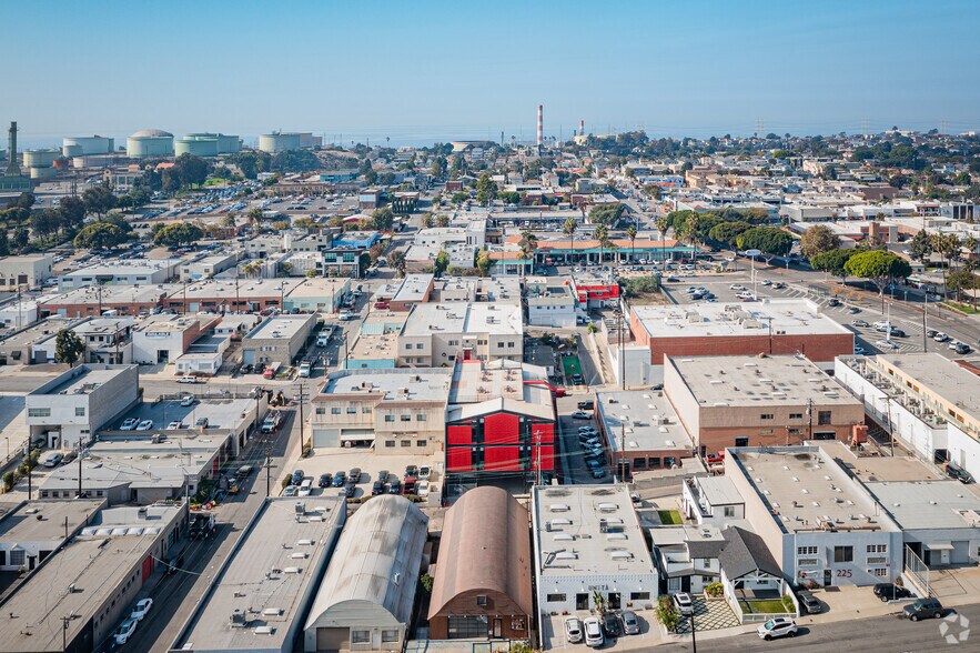 More Photos Of 212 Eucalyptus Dr, El Segundo Office For Sale