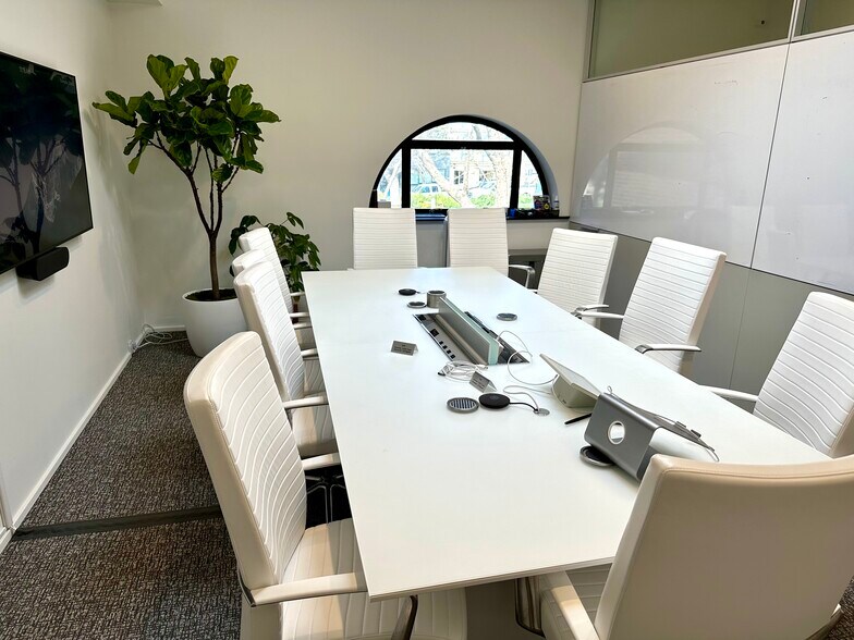 More Photos Of 123 S Park St, San Francisco Office For Lease