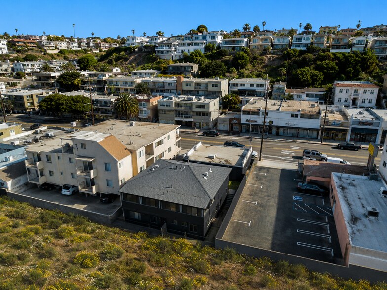 More Photos Of 323-325 Culver Blvd, Playa Del Rey Storefront Retail Residential For Sale