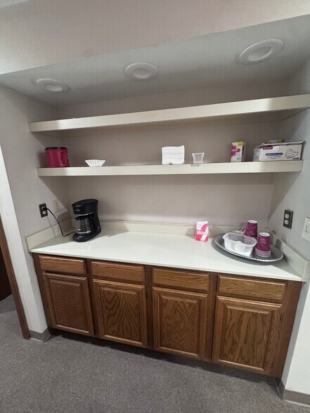 More Photos Of 7345 Far Hills Ave, Dayton Medical For Lease