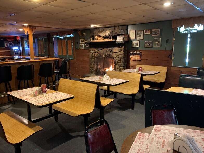 More Photos Of 905 Route 390, Greentown Restaurant For Sale