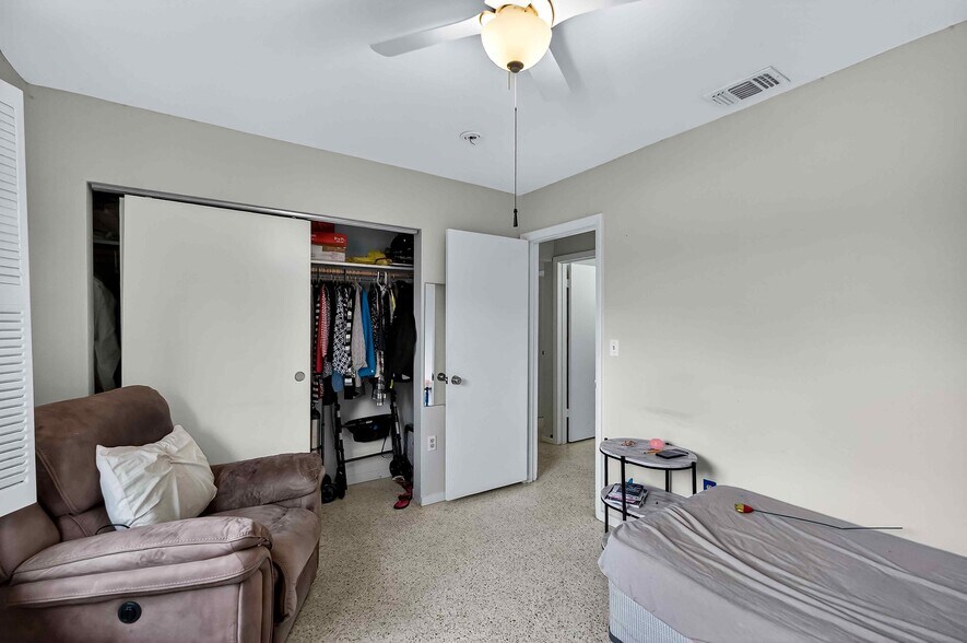 More Photos Of 8640 NE 2nd Ave, El Portal Office Residential For Sale