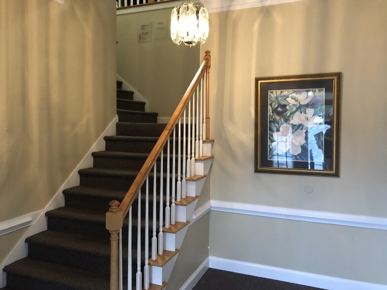 More Photos Of 997 Commerce Dr SW, Conyers Medical For Lease