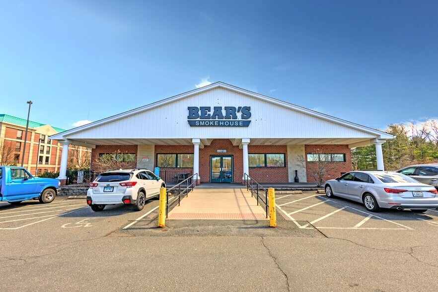 Primary Photo Of 2152 Poquonock Ave, Windsor Restaurant For Sale