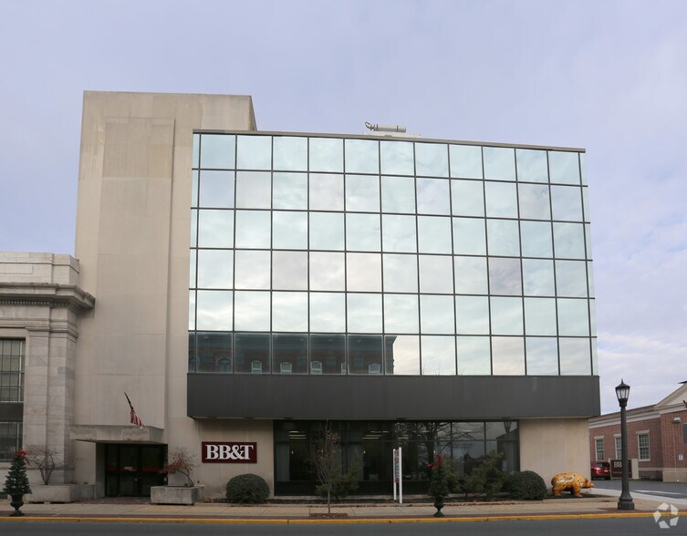More Photos Of 1 Philadelphia Ave, Boyertown Medical For Lease
