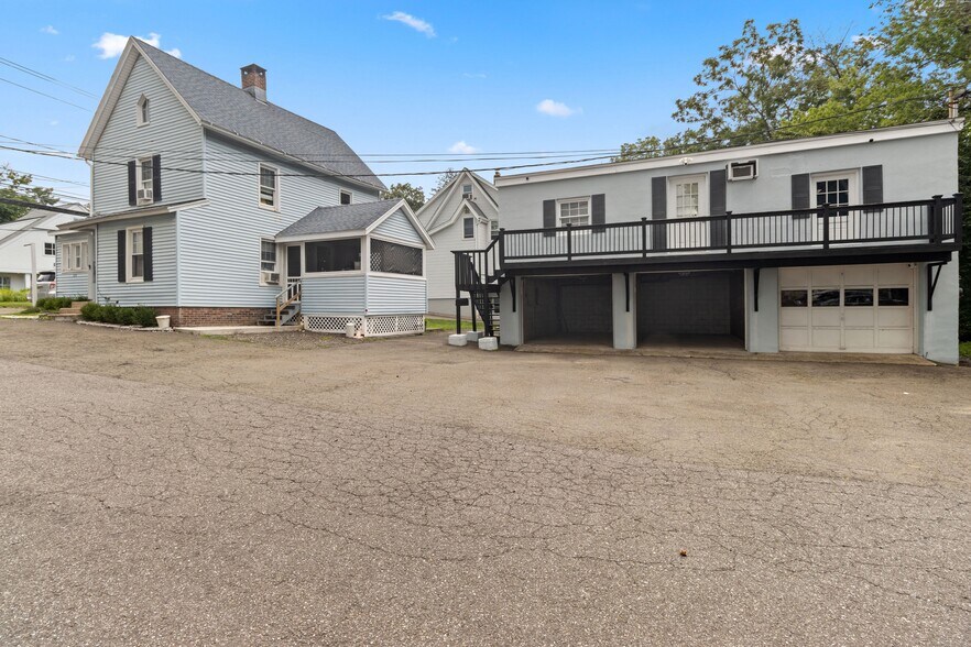 More Photos Of 676 Boston Post Rd, Darien Office For Sale
