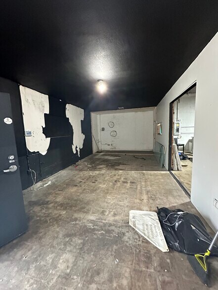 More Photos Of 5110 NW 2nd Ave, Miami Warehouse For Sale