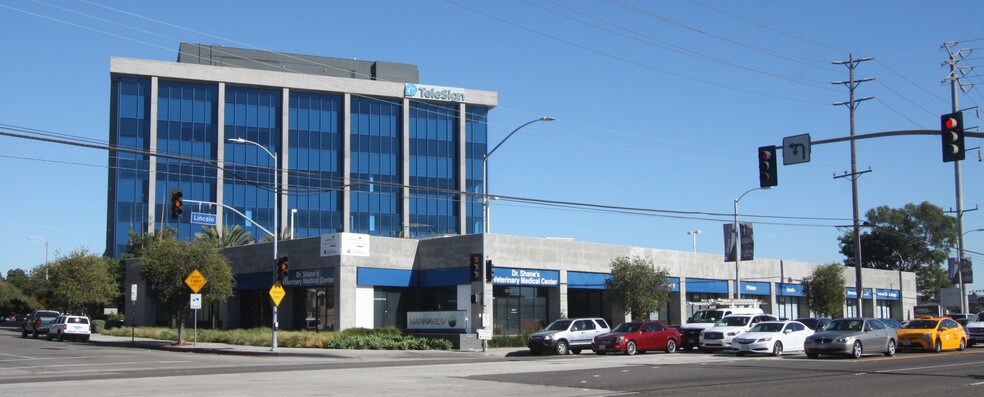 More Photos Of 4816-4834 Lincoln Blvd, Marina del Rey General Retail For Lease