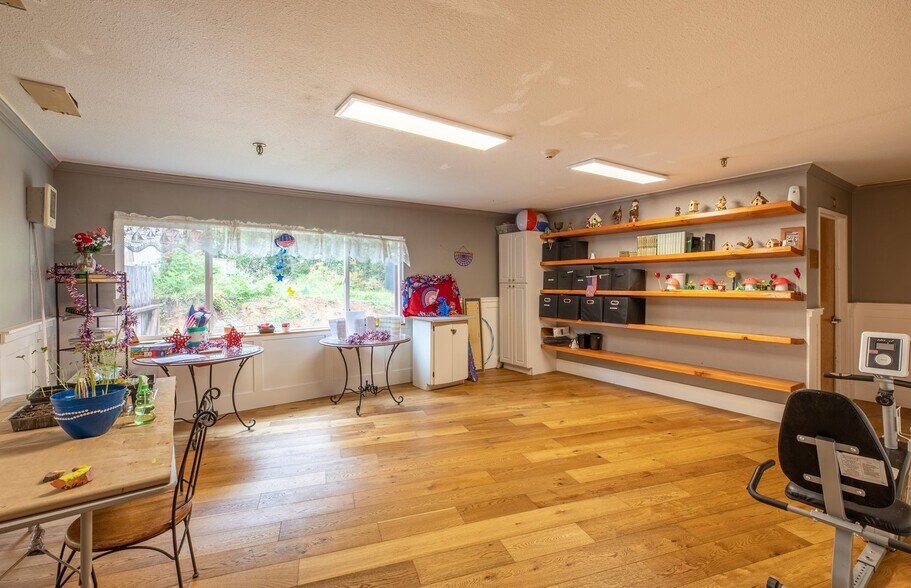 87326 McTimmons Ln, Bandon, OR 97411 Assisted Living For Sale