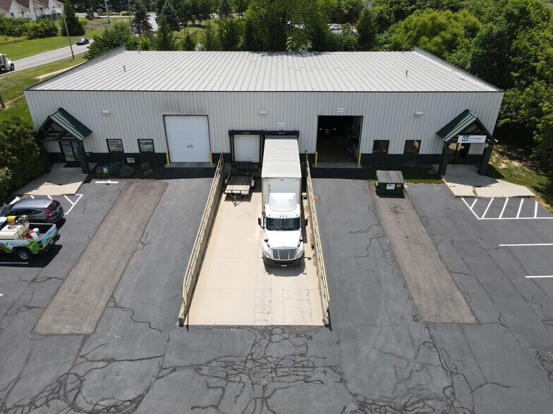 More Photos Of 2840 Mitthoeffer Pl, Indianapolis Warehouse For Sale