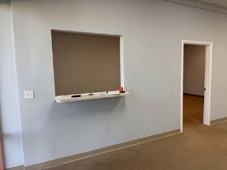 More Photos Of 927 Beville Rd, Daytona Beach Storefront Retail Office For Lease