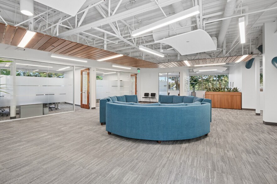 More Photos Of 20532 El Toro Rd, Mission Viejo Office For Sale