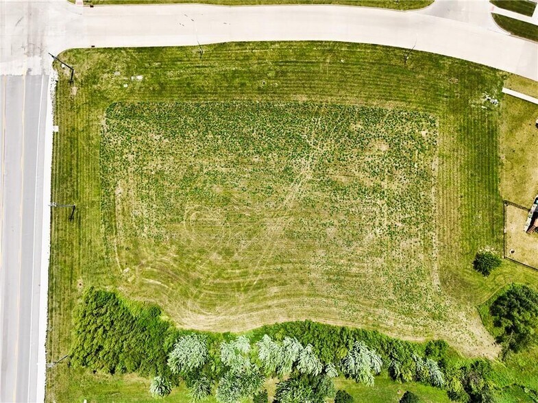 More Photos Of 120 NE Autumn Crest, Ankeny Land For Sale