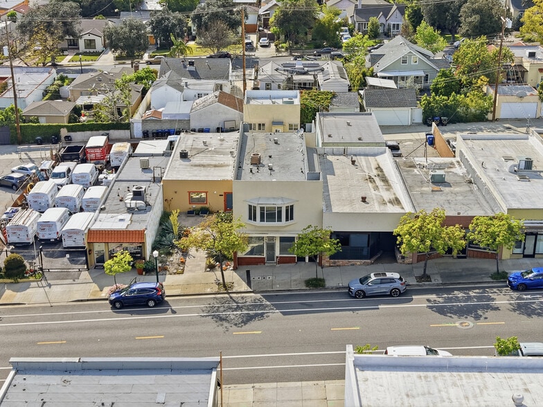 More Photos Of 3521 Ocean View Blvd, Glendale General Retail For Sale