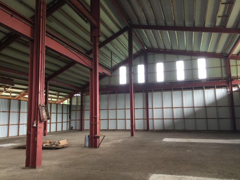 More Photos Of 16-665 Milo St, Keaau Warehouse For Lease