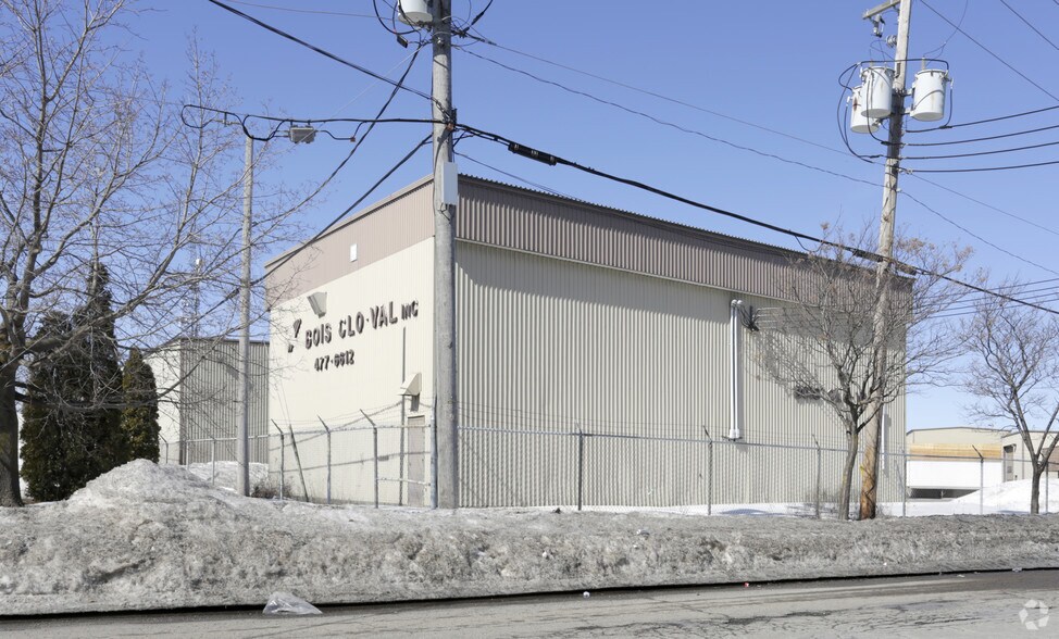 More Photos Of 3650 Rue Pascal-Gagnon, Terrebonne Warehouse For Lease