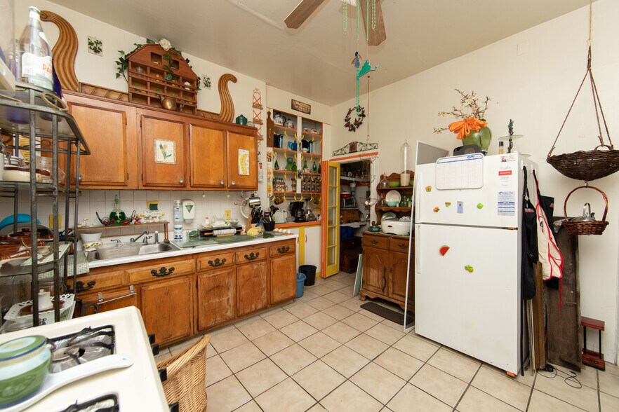 More Photos Of 1140 Kaighns Ave, Camden Storefront Retail Residential For Sale